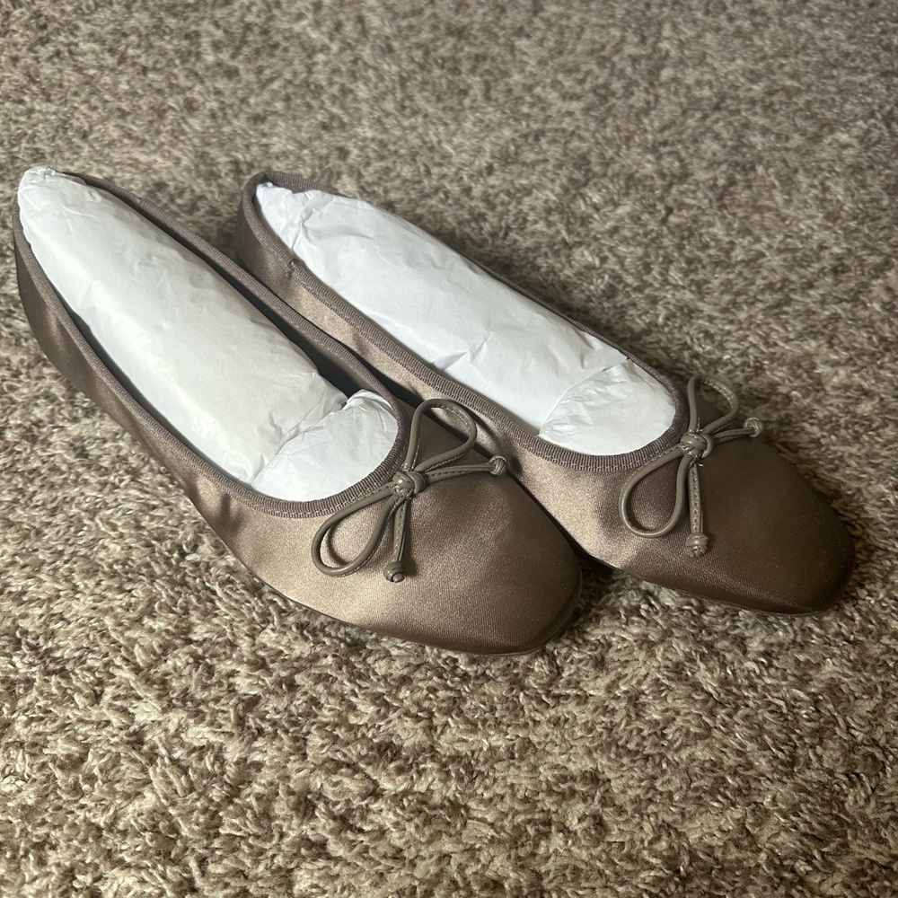 Schutz ballet flats Sz 8